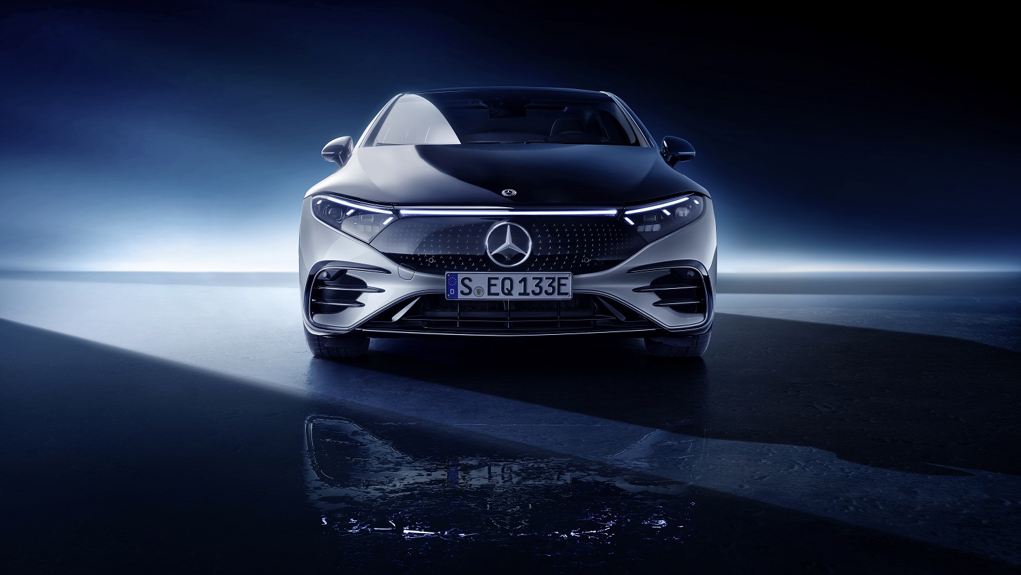 [Translate to Englisch:] Mercedes EQS 450 4MATIC - Front