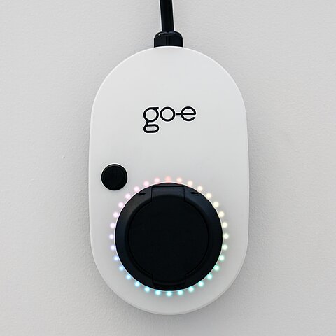 go-e Charger Gemini Flex Leds Farben Meta Bild