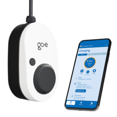 go-e Charger Gemini 11 kW smartphone combo
