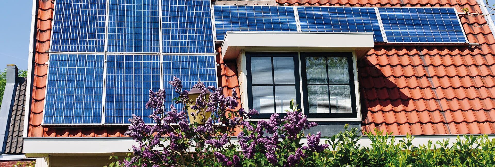 EV Charging with Solar - banner