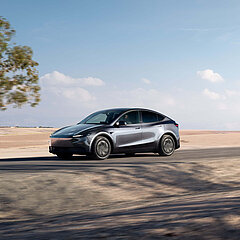 Tesla Model Y Seitenansicht