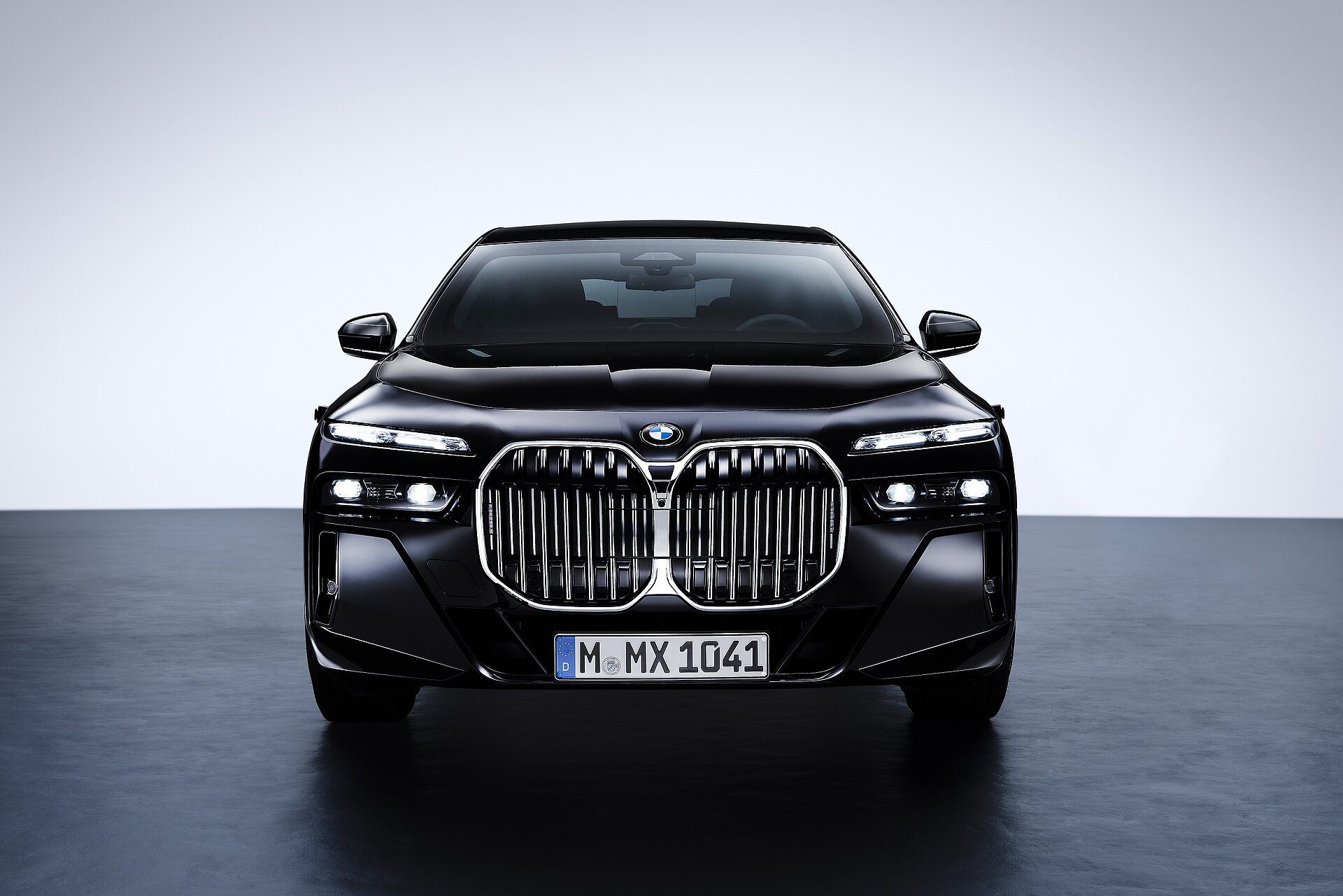 [Translate to Finnisch:] [Translate to Englisch:] BMW i7 - Front