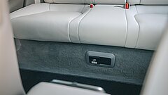 [Translate to Deutsch (Deutschland):] Hyundai IONIQ 6 Rückbank mit Steckdose für V2L